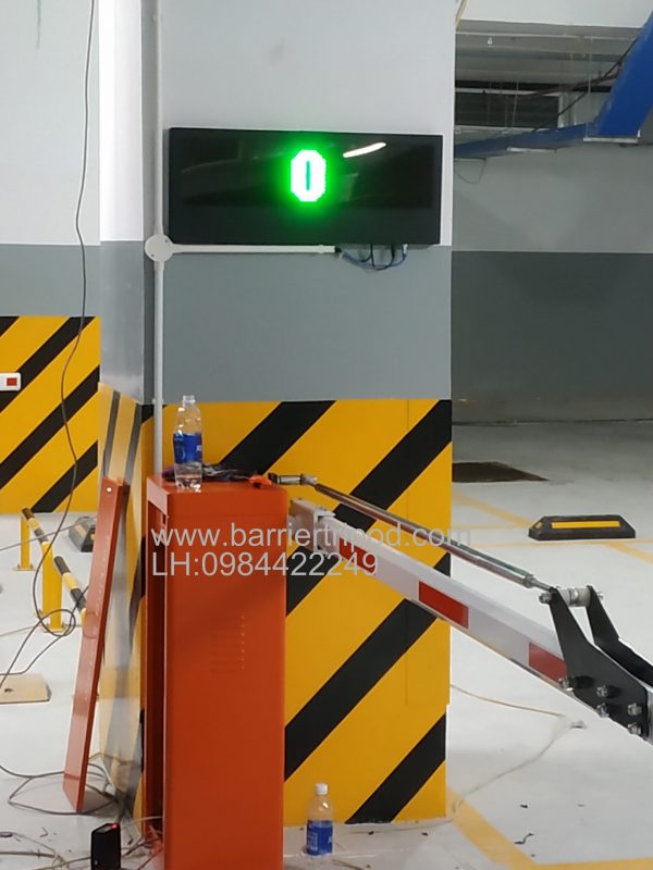 thanh chắn barrier trong hệ thống giữ xe