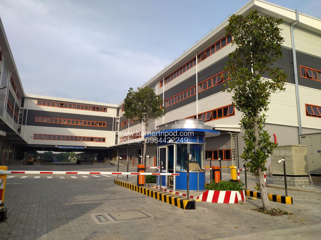 hệ thống giữ xe cho công nhân