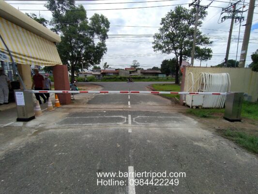 lắp đặt thanh chắn barrier tự động nhà máy vinataba đồng nai