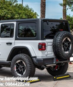 gờ chắn bánh xe