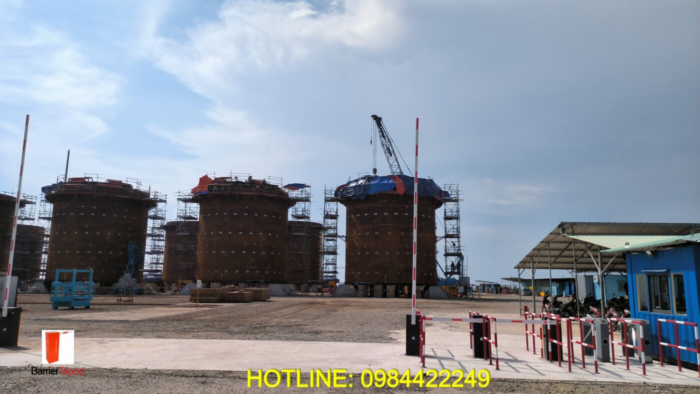 hệ thống kiểm soát xe ra vào công trình xây dựng